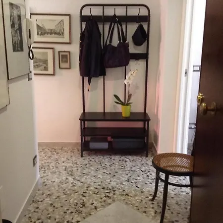 Casa Lorusso * باري